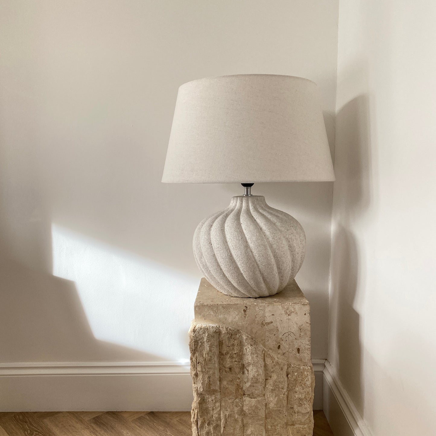 Banse - Textured Ceramic Based Table Lamp Natural Shade